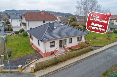 Bungalow zum Kauf provisionsfrei 359.500 € 6 Zimmer 135 m² 948 m² Grundstück Burgsolms Solms 35606