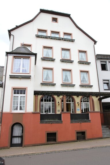 Wohn- und Geschäftshaus zum Kauf 350.000 € 14 Zimmer 506 m² 538 m² Grundstück Kurfürstenstraße 42 Manderscheid Manderscheid 54531