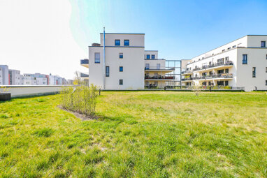 Wohnung zur Miete 1.168,97 € 2 Zimmer 80,7 m² 1. Geschoss Konrad-Adenauer-Ring 3 Camp Lindsey Wiesbaden, Rheingauviertel 65187