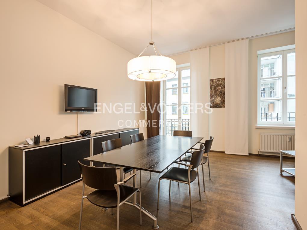 Büro-/Praxisfläche zur Miete 34,50 € 449,6 m²<br/>Bürofläche ab 224,6 m²<br/>Teilbarkeit Charlottenburg Berlin 10789