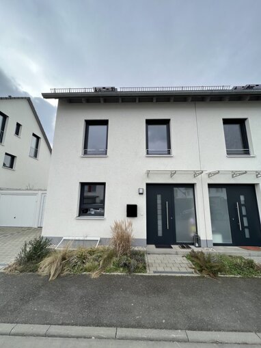 Doppelhaushälfte zum Kauf 1.125.000 € 5 Zimmer 134 m² 200 m² Grundstück Harheim Frankfurt am Main 60437
