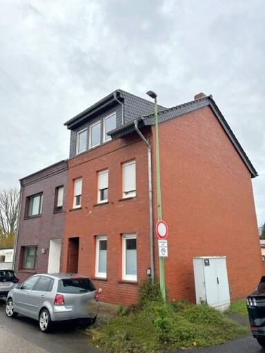 Mehrfamilienhaus zum Kauf 369.000 € 8 Zimmer 240 m² 1.866 m² Grundstück frei ab sofort Selhausen Niederzier 52382