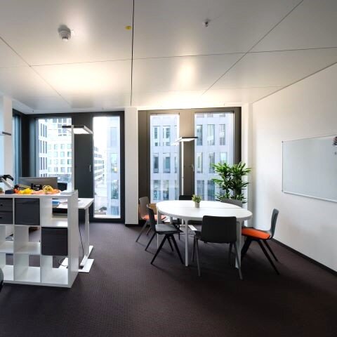 Bürofläche zur Miete Provisionsfrei 21 € 915 m² Bürofläche teilbar ab 915 m² Neuhausen München 80639
