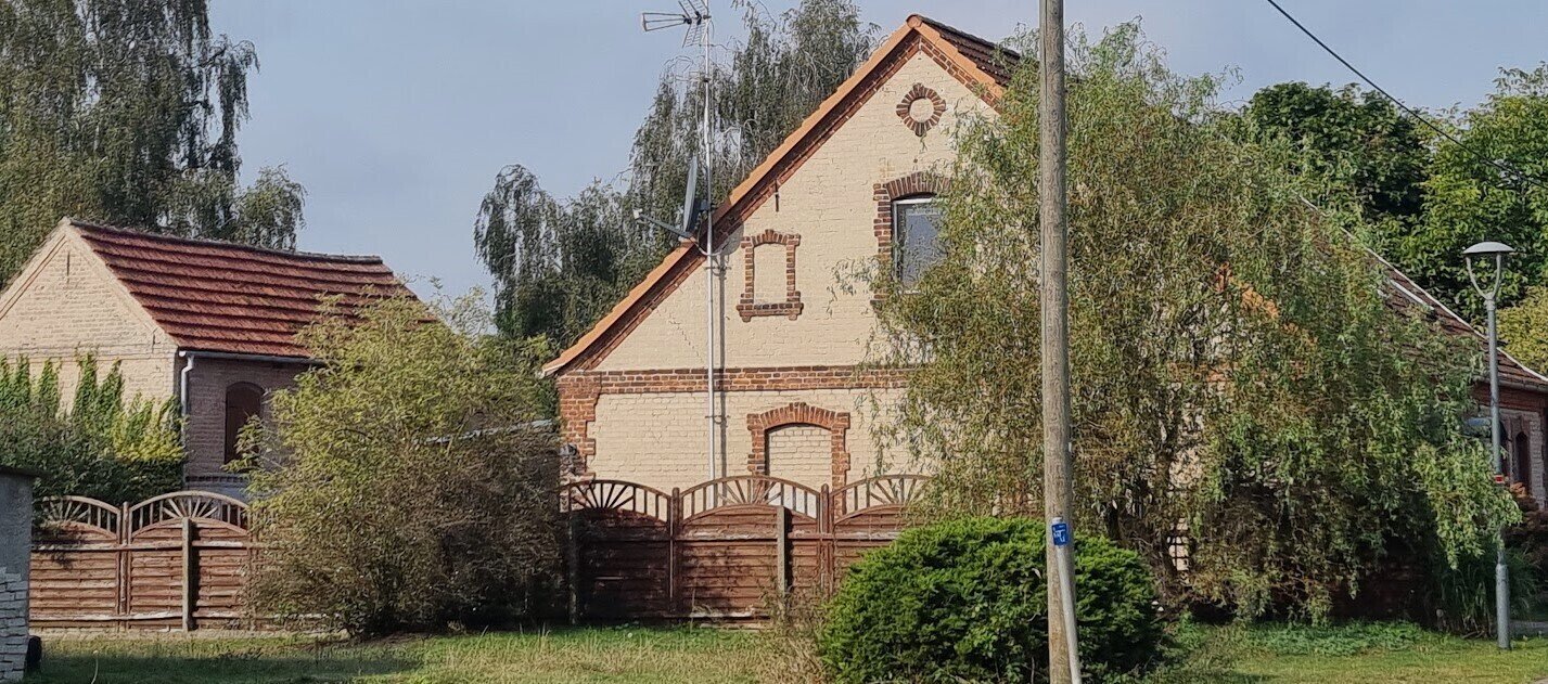 Einfamilienhaus zum Kauf 295.000 € 7 Zimmer 225,1 m²<br/>Wohnfläche 1.300 m²<br/>Grundstück 01.02.2025<br/>Verfügbarkeit Barsikow Barsikow 16845