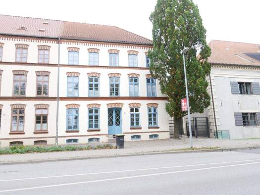 Mehrfamilienhaus zum Kauf als Kapitalanlage geeignet 650.000 € 12 Zimmer 314 m² 238 m² Grundstück Altstadt Wismar 23966