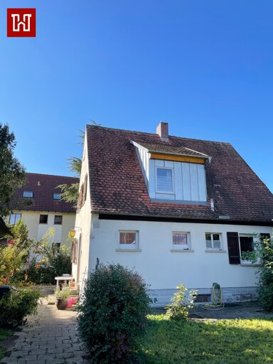 Einfamilienhaus zum Kauf 5 Zimmer 100 m² 400 m² Grundstück Kitzingen Kitzingen 97318