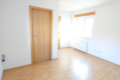Wohnung zur Miete 225 € 1 Zimmer 18 m² 1. Geschoss Oeslau Rödental 96472