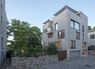 Villa zum Kauf 400 m² 550 m² Grundstück Wöhrde Regensburg 93059