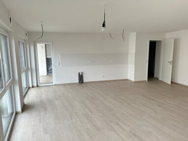 Wohnung zur Miete 1.565 € 4 Zimmer 101,2 m² 2. Geschoss frei ab 01.08.2024 Hofheim Hofheim 65719