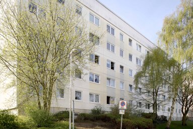 Wohnung zur Miete 390 € 3 Zimmer 62,9 m² 4. Geschoss Koszaliner Str. 25 Stadtgebiet Ost Neubrandenburg 17036