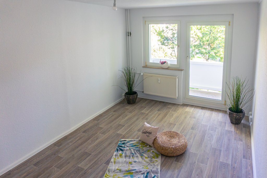 Wohnung zur Miete 200 € 1 Zimmer 28,4 m²<br/>Wohnfläche 1.<br/>Geschoss Waldenburger Str. 36 Altendorf 927 Chemnitz 09116