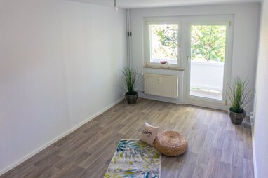 Wohnung zur Miete 200 € 1 Zimmer 28,4 m² 1. Geschoss Waldenburger Str. 36 Altendorf 927 Chemnitz 09116