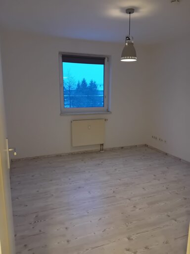 Wohnung zur Miete 315 € 2 Zimmer 35 m² 2. Geschoss frei ab sofort Krohnestraße 3 Ilmenau Ilmenau 98693