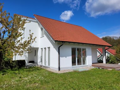Einfamilienhaus zur Miete 2.000 € 6 Zimmer 190 m² 698 m² Grundstück Finkenweg 14 Niederaula Niederaula 36272