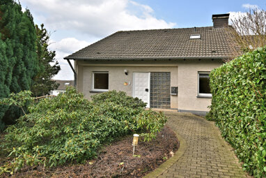 Reihenmittelhaus zum Kauf 280.000 € 6 Zimmer 180 m² 508 m² Grundstück Stadtmitte Fröndenberg/Ruhr 58730
