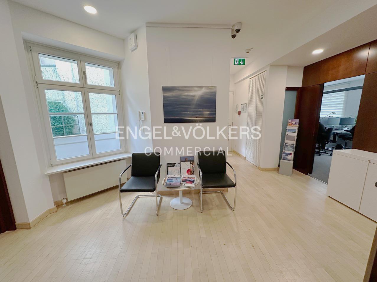 Büro-/Praxisfläche zur Miete 34 € 111,9 m²<br/>Bürofläche ab 111,9 m²<br/>Teilbarkeit Mitte Berlin 10117