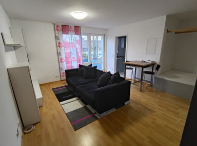 Wohnung zur Miete 450 € 1 Zimmer 37 m² Tirschenreuth Tirschenreuth 95643