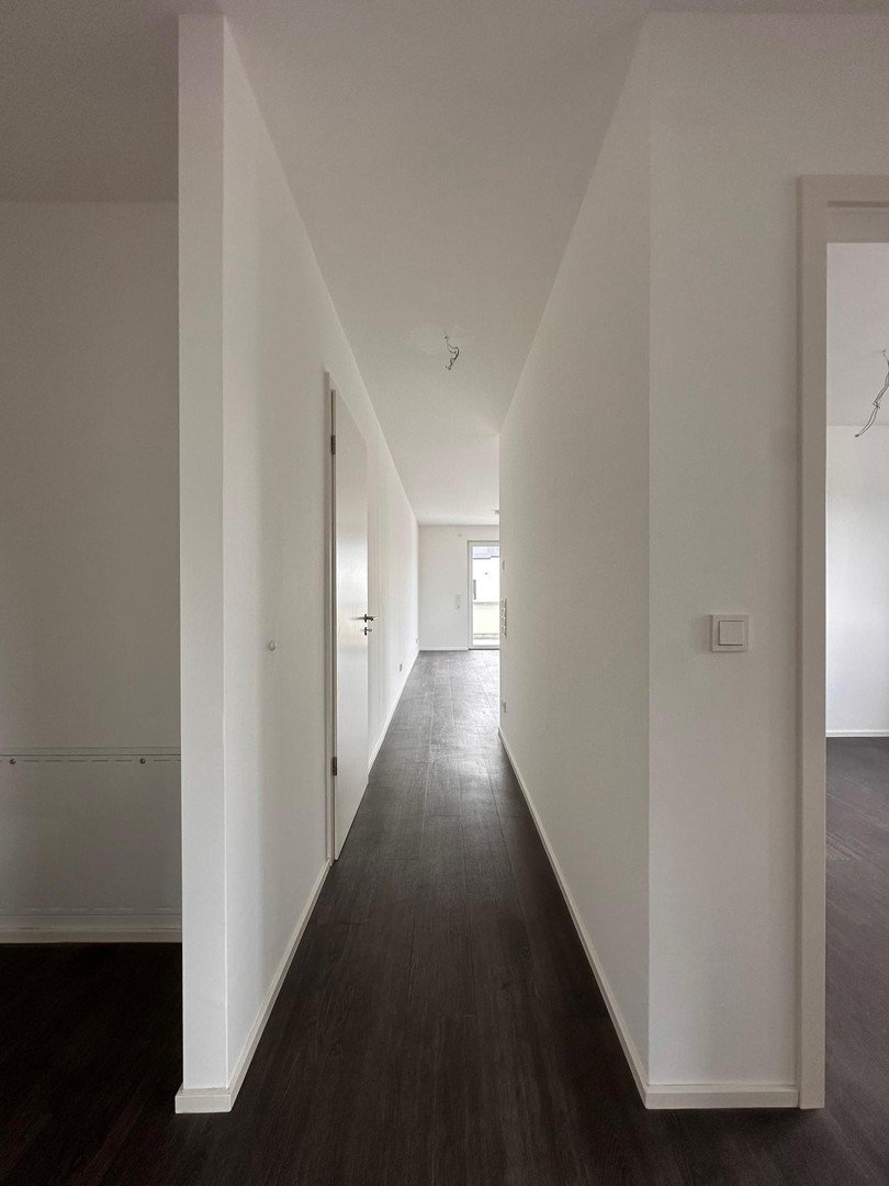 Wohnung zur Miete 1.350 € 3 Zimmer 76 m²<br/>Wohnfläche 1. Stock<br/>Geschoss Reuttier Straße 67 Stadtmitte Neu-Ulm 89231
