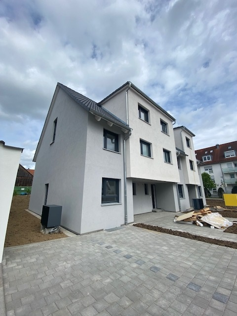 Reihenendhaus zum Kauf provisionsfrei 867.000 € 5 Zimmer 141 m²<br/>Wohnfläche 200 m²<br/>Grundstück Sindelfingen 1 Sindelfingen 71063