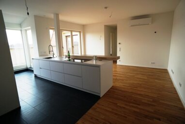 Wohnung zur Miete 900 € 4 Zimmer 121 m² Wilhelm-Sammet-Straße 15 Gohlis - Mitte Leipzig 04157