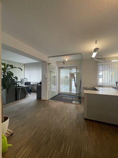 Büro-/Praxisfläche zur Miete 220 m² Bürofläche Vomp 6134
