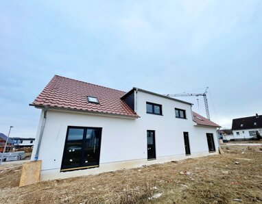 Doppelhaushälfte zum Kauf 385.000 € 5 Zimmer 160 m² 435 m² Grundstück Wendhausen Schellerten 31174
