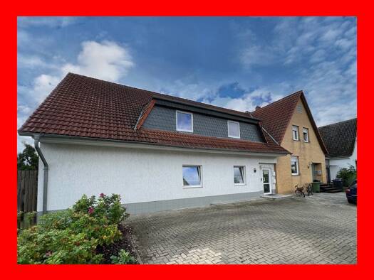 Mehrfamilienhaus zum Kauf als Kapitalanlage geeignet 550.000 € 11 Zimmer 319,2 m² 957 m² Grundstück Kernstadt Nord Peine 31224