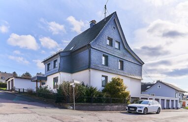 Einfamilienhaus zum Kauf 596.000 € 7 Zimmer 193 m² 1.880 m² Grundstück Kreuztal Kreuztal 57223