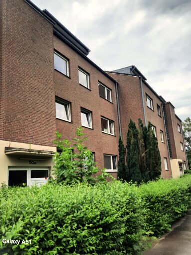 Wohnung zur Miete 675 € 3 Zimmer 79 m² 2. Geschoss frei ab sofort Hoistener Str. 50a Weckhoven Neuss 41466
