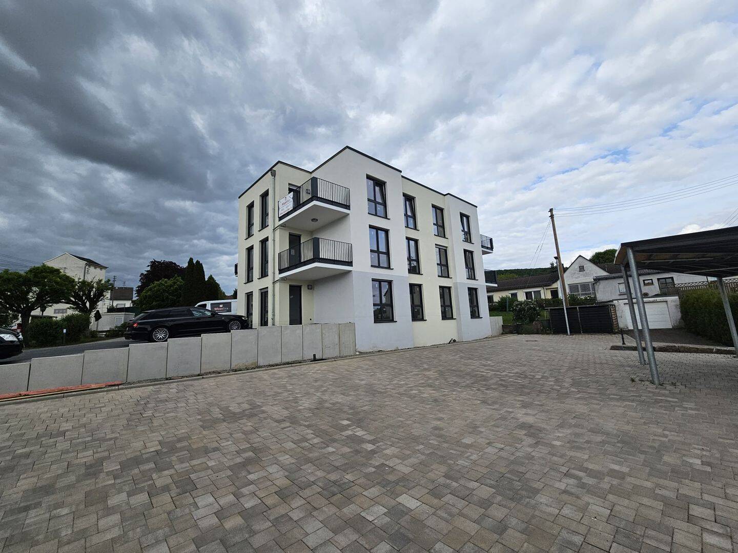 Immobilie in Hadamar - Neubau – Erstbezug mit traumhaftem Westerwaldblick: Barrierefreie 3-Zimmer-Wohnung im Erdgeschoss Hadamar- Oberzeuzheim - Bild 3