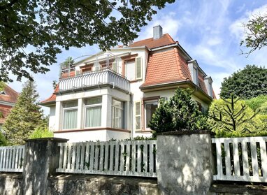 Villa zum Kauf 820.000 € 5 Zimmer 176,9 m² 1.000 m² Grundstück Bännjer-Rück - Südosten Kaiserslautern 67663