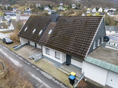 Mehrfamilienhaus zum Kauf 215.000 € 11 Zimmer 264 m² 404 m² Grundstück Dahle Altena / Dahle 58762