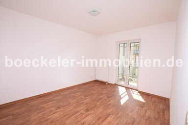 Wohnung zur Miete 290 € 2 Zimmer 46,3 m² frei ab sofort Weißenfels Weißenfels 06667