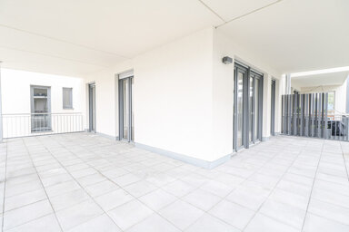 Wohnung zur Miete 1.026 € 2 Zimmer 75,6 m² 2. Geschoss frei ab 16.01.2025 Karlsbader Platz 16 Camp Lindsey Wiesbaden, Rheingauviertel 65197