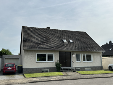 Mehrfamilienhaus zum Kauf 360.000 € 10 Zimmer 200 m² 700 m² Grundstück Königsborn Unna 59425