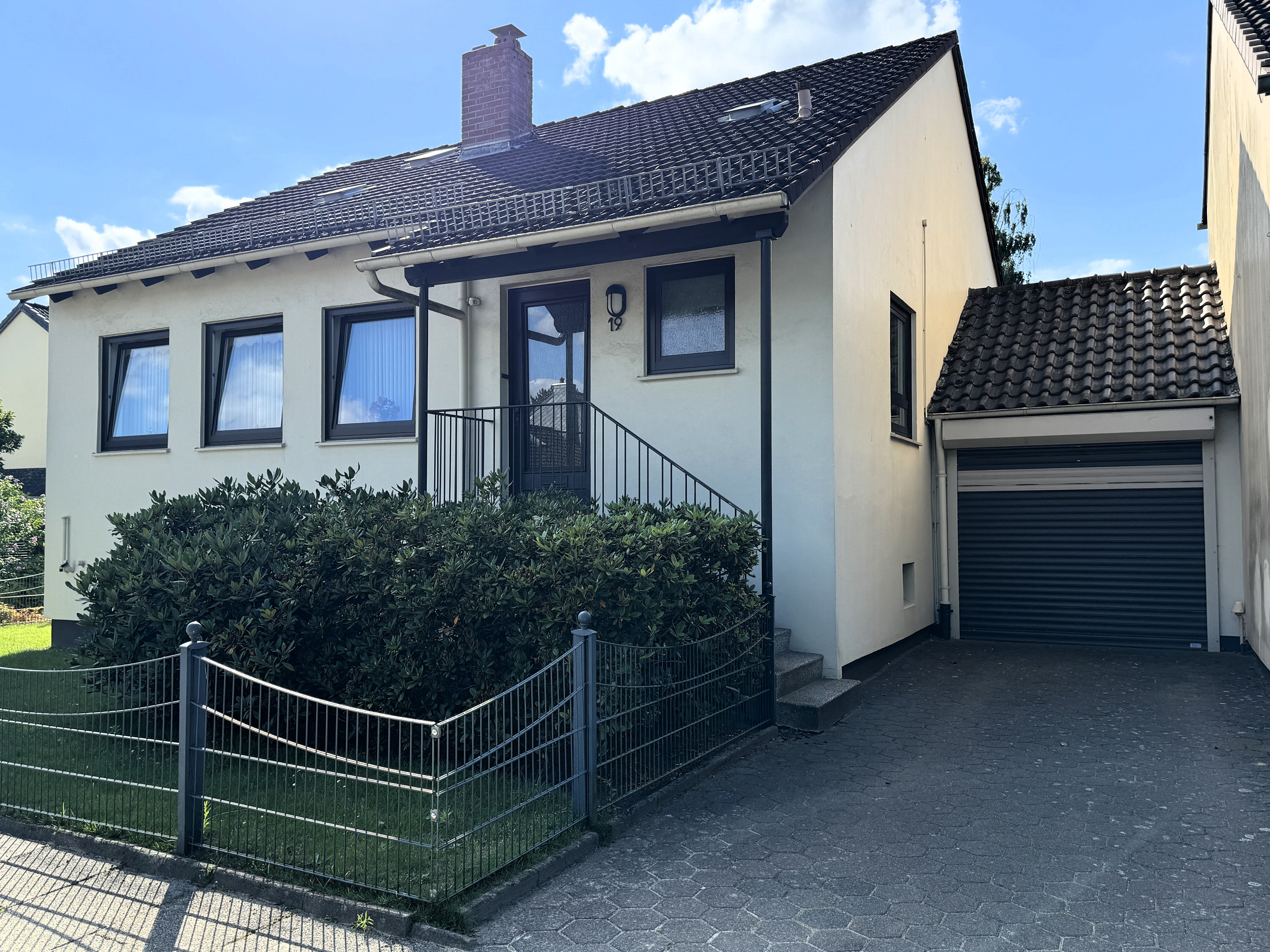 Einfamilienhaus zum Kauf 337.000 € 4 Zimmer 95 m²<br/>Wohnfläche 473 m²<br/>Grundstück Ernst - Abbe - Straße 19 Lehesterdeich Bremen 28357