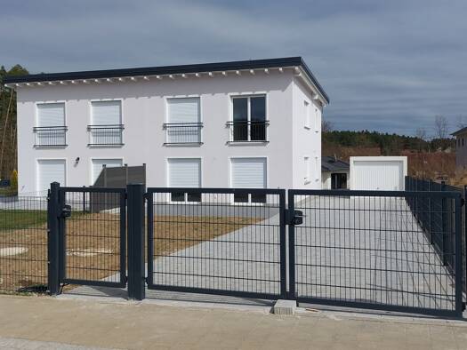 Doppelhaushälfte zum Kauf - Erstbezug 445.000 € 4 Zimmer 100 m² 397 m² Grundstück frei ab sofort Dorfgmünd Grafenwöhr 92655