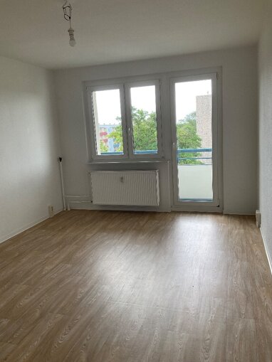 Wohnung zur Miete 182,46 € 1 Zimmer 28,5 m² 4. Geschoss Wiener Straße 3 Hohenstücken Brandenburg 14772