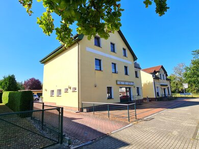 Wohn- und Geschäftshaus zum Kauf als Kapitalanlage geeignet 2.050.000 € 9 Zimmer 774,3 m² 2.410 m² Grundstück Grünheide Grünheide (Mark) 15537