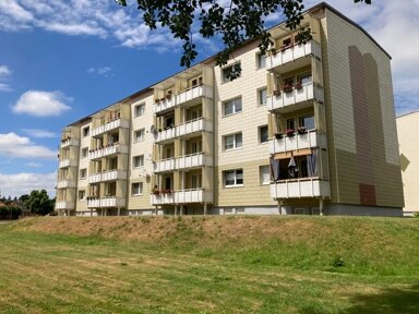 Wohnung zur Miete 350 € 3 Zimmer 60,3 m² 3. Geschoss Am Anger 7 Tützpatz Tützpatz 17091