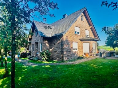 Einfamilienhaus zur Miete 2.950 € 8 Zimmer 294 m² 1.362 m² Grundstück frei ab 01.10.2024 Hünxe Hünxe 46569