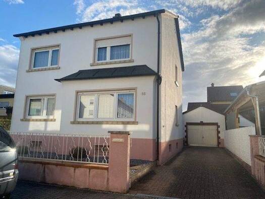 Mehrfamilienhaus zum Kauf 449.000 € 7 Zimmer 132 m² 400 m² Grundstück frei ab sofort Schifferstadt 67105