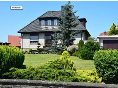 Haus zum Kauf Provisionsfrei Zwangsversteigerung 27.000 € 260 m² 210 m² Grundstück Bad Wildungen Bad Wildungen 34537