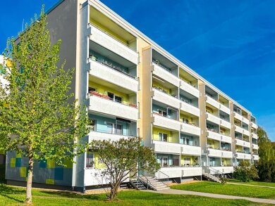 Wohnung zur Miete 487 € 4 Zimmer 84 m² 4. Geschoss Max-Planck-Straße 25 Eckersbach Zwickau 08066