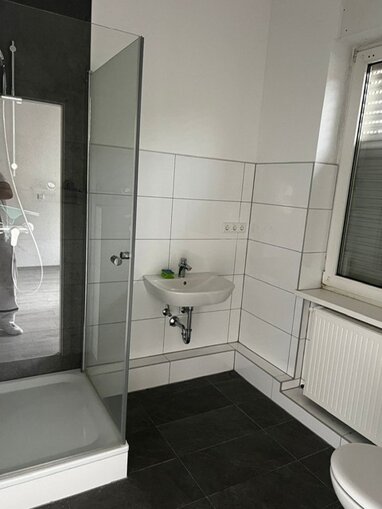 Wohnung zur Miete 350 € 1,5 Zimmer 38 m² 2. Geschoss Kaiserstr. 102 Vohwinkel - Mitte Wuppertal 42329