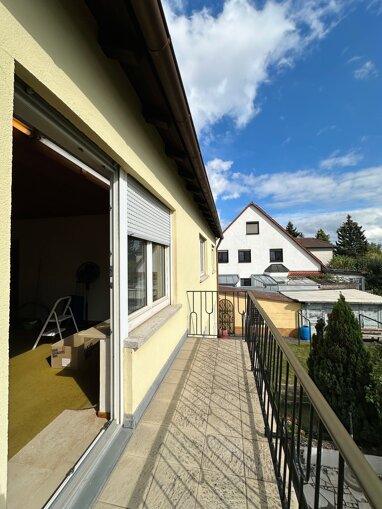 Mehrfamilienhaus zum Kauf 549.000 € 6 Zimmer 189 m² 971 m² Grundstück frei ab sofort Brandenburgerstraße 2 Langenzenn 90579