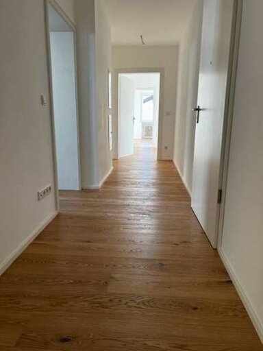 Wohnung zum Kauf provisionsfrei 700 € 5 Zimmer 113 m² frei ab sofort Kirchzeile Bad Aibling 83043