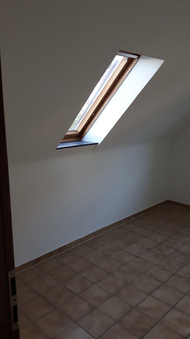 Wohnung zur Miete 800 € 4 Zimmer 94 m² Geschoss 1/1 Cadolzburg Cadolzburg 90556