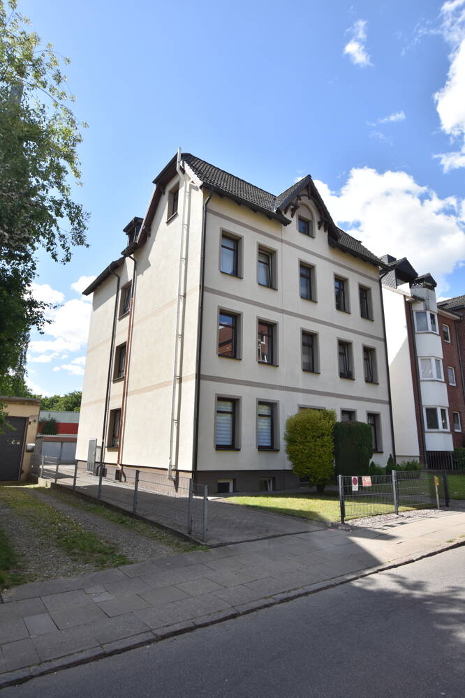 Mehrfamilienhaus zum Kauf · als Kapitalanlage geeignet