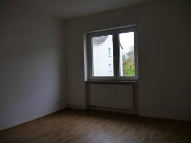 Wohnung zur Miete 335 € 1 Zimmer 33,6 m² 1. Geschoss frei ab 11.01.2025 Limesstr. 2d Südost Hanau 63450